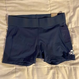 Adidas Volleyball Ask SP Shorts Mid Rise
BRAND NEW!